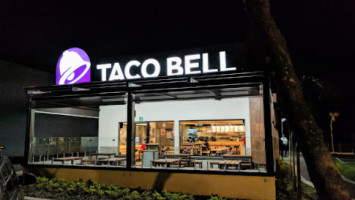 Taco Bell • Interplaza Escuintla outside