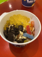 Tutti Frutti Frozen Yogurt food