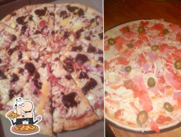 Pizzas Planeta food