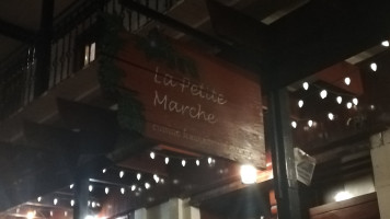 Resto Bar La Petite Marche food