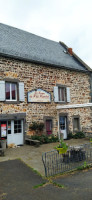 Ferme Du Petit Planchat outside