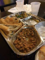 Samosa House food