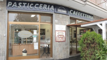 Pasticceria Dolcissimo food