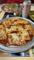 Rubino's Pizza outside