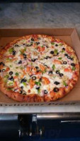 Niko's Pizza food