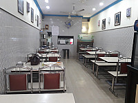 Kairali Hotel & Restaurant inside
