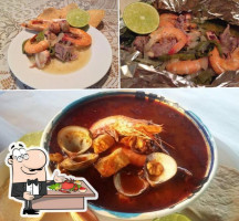 Y Mariscos Eliana food