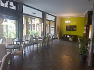 Satrincha Cafe inside