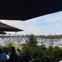 Harborside At The Marina food