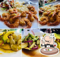 Carnes Y Mariscos El Paya food