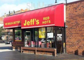Jeff's Red Hots outside
