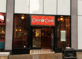 The Cosy Club outside