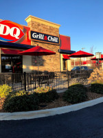 Dairy Queen Grill Chill outside