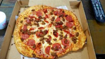 Mr Gatti's Pizza food