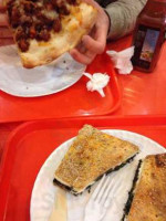 La Strada Pizzeria food