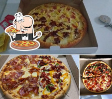 La Madriguera Pizza Y Cafeteria food