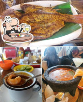 El Plebe De Mazatlán food