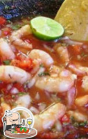 Mariscos La Carreta food