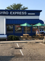 Gyro Express outside