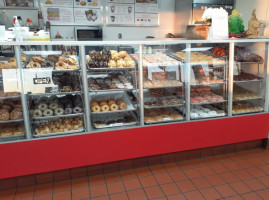 Bosa Donuts food