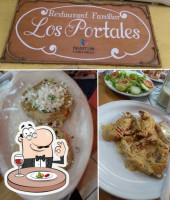 Los Portales food