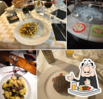 Trattoria Tre Corone S.r.l food