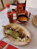 El Huarache Azteca food