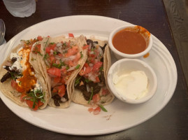 Mi Abuelita/ Rancho Vegano food