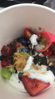 Swirl Fro-yo food