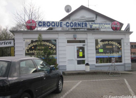 Croque Corner outside