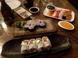 Niu Japanese Fusion Lounge food