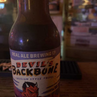 Devil's Backbone Tavern food