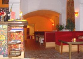 Café Oriental Uma Zimmermann inside