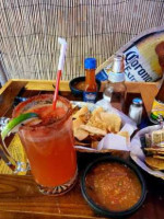 Mariscos Marias food