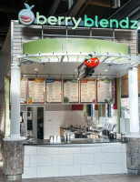 Berry Blendz inside