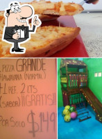 Pizzas Tumbadas food