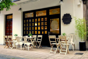 Cafe Palacio Valdes inside
