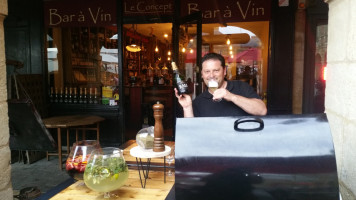 Bar a Vin Le Concept food