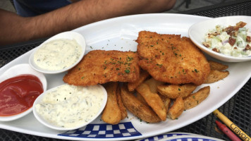 Duke's Seafood Kent Station food