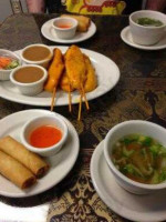 Thai Sawatdee food