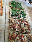 Pizzeri Dei Portici food