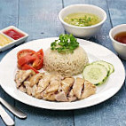 Xiang Xiang Chicken Rice Pokok Assam food