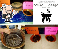 Mole DoÑa Aleja food