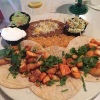 La Ceiva Mexican And Seafood food
