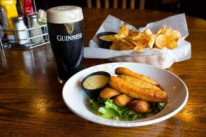 Llywelyn's Pub food