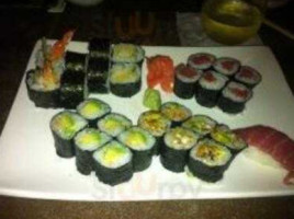 Kuni's Sushi food