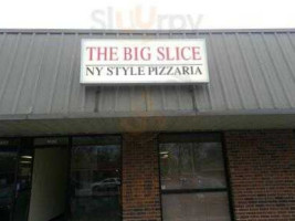 The Big Slice outside