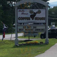 Mello Moose Coffee House outside