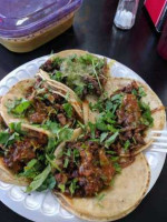 Taqueria El Flaco food