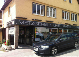 Gasthaus Zum Hirsch outside